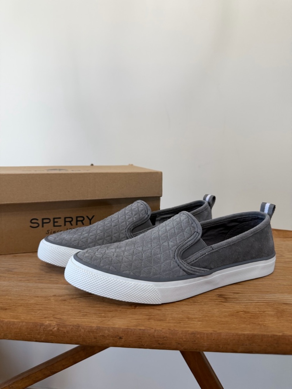 NIB Sperry Topsider Seaside Quilted Suede Fashion Sneakers Slides Gray Women’s 8